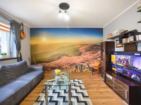 Apartament Folkowy Wujek Pod Gromadzyniem Ustrzyki Dolne