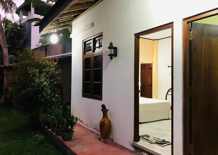 Hotel La Felicita Mirissa