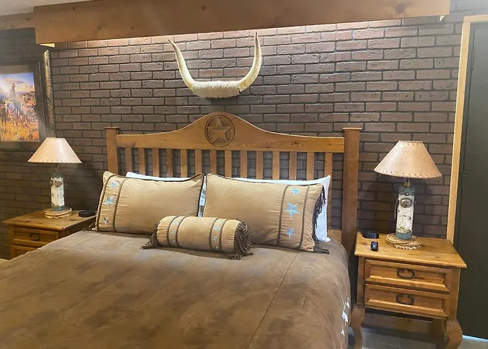 Deluxe Big Texan Multi Suite Amarillo