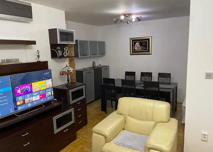 Apartment Host Tuzla