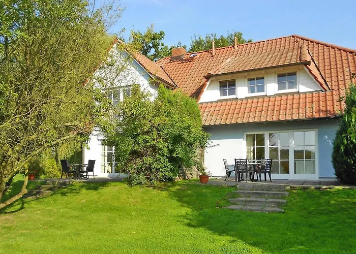 Ferienwohnungen Blaues Haus, Putbus