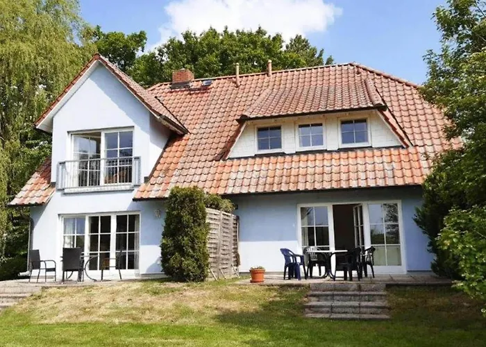 Ferienwohnungen Blaues Haus, Putbus