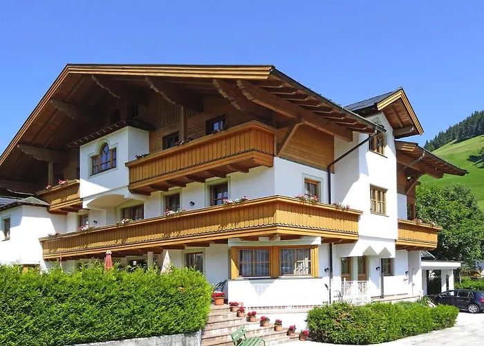 Apartment In Filzmoos Near Ski Amade