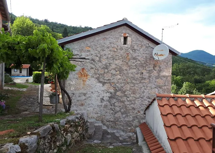 Villa Stone House In Dobrec With Sea View & Pool Lovran