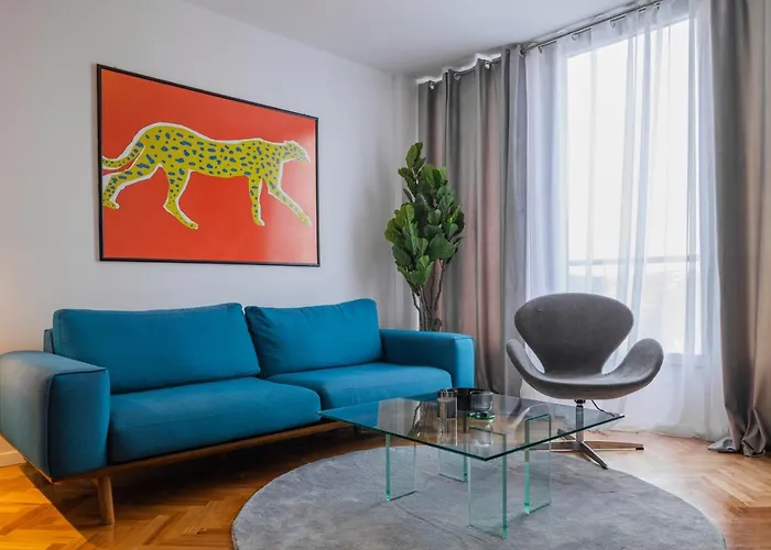 Etern Stays - Boutique Apartment Pristina