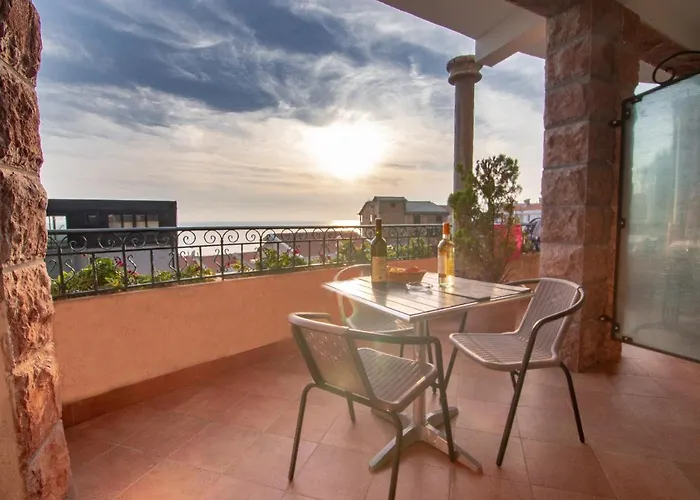 Apartments And Rooms Levantin Inn Sveti Stefan