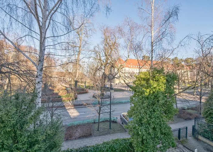 Kamienica Sopocka 150 Metrow Od Plazy & By Noclegi Renters Zoppot