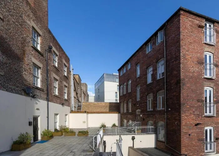 Wall St Flat By Hnfc Stays - Netflix & Popcorn Newcastle upon Tyne