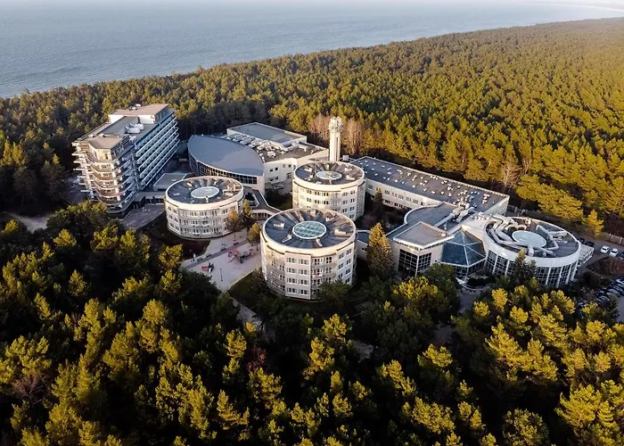Hotel Senator Dźwirzyno