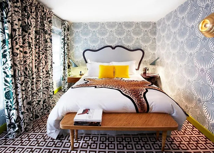 Hotel Thoumieux Paris