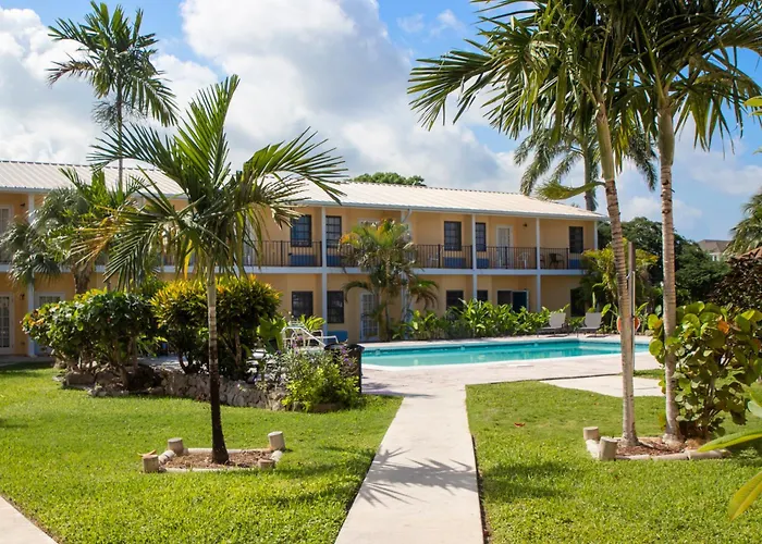 Orange Hill Beach Inn Nassau