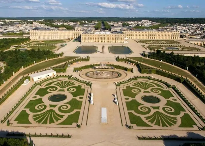 L'Orangerie Royale - A Cote Du Chateau De Versailles Et Proche Gares Paris