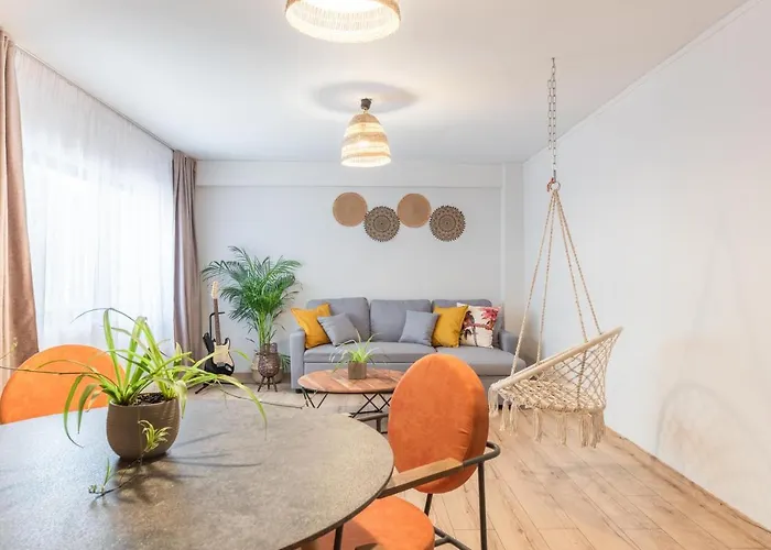 Boho Chic Apartment Under Acropolis Athen