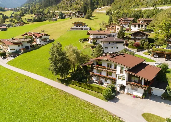 Ferienhaus Oblasser II Finkenberg