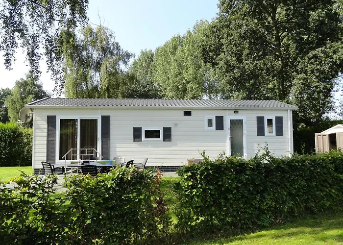 Stellechalets Op Vakantiepark Stelleplas - Heinkenszand
