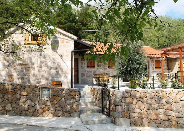 Stunning Home In Starigrad With Sauna