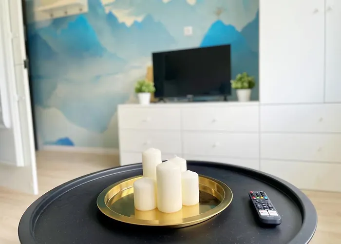 Batorego 18 - Blue - 450M Stacja Metra Pola Mokotowskie, 800M Biblioteka Narodowa, 20M Piekny Park Pola Mokotowskie, 800M Do Sgh - Wifi - Smart Tv - Good Apartments Warschau