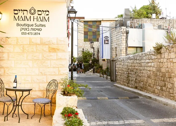 Family Villa - Prime Location Old City Safed