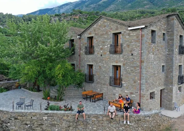 Chri Chri Guesthouse Përmet