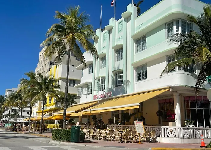 Beachfront Apt In Carlyle Hotel On Ocean Drive Miami Beach