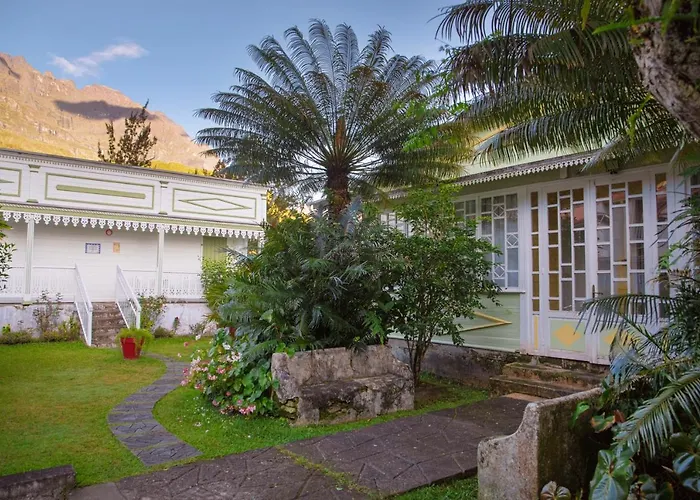 Hotel Le Relais Des Cimes - Hellbourg Salazie