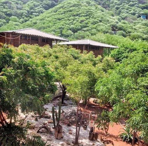 Cabanas Dumaga Taganga