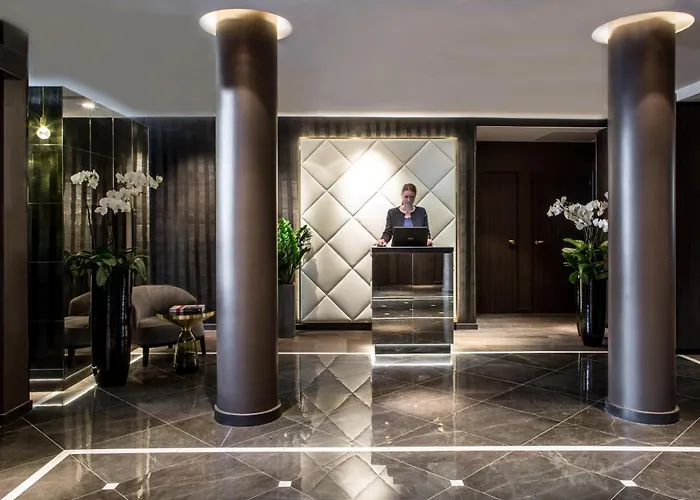 Hotel Le Parisis - Paris Tour Eiffel