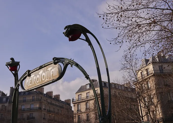 Hotel Plaza Tour Eiffel Paris