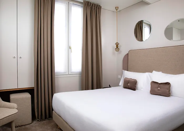 Hôtel Eiffel Saint Charles Paris