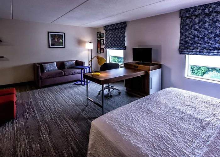 Hampton Inn&Suites Staten Island New York
