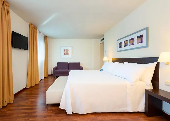 Hotel Port Feria Valencia