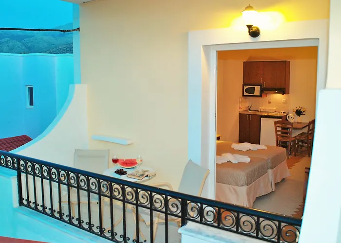 Aparthotel Camelot Royal Beds By Estia Stalida