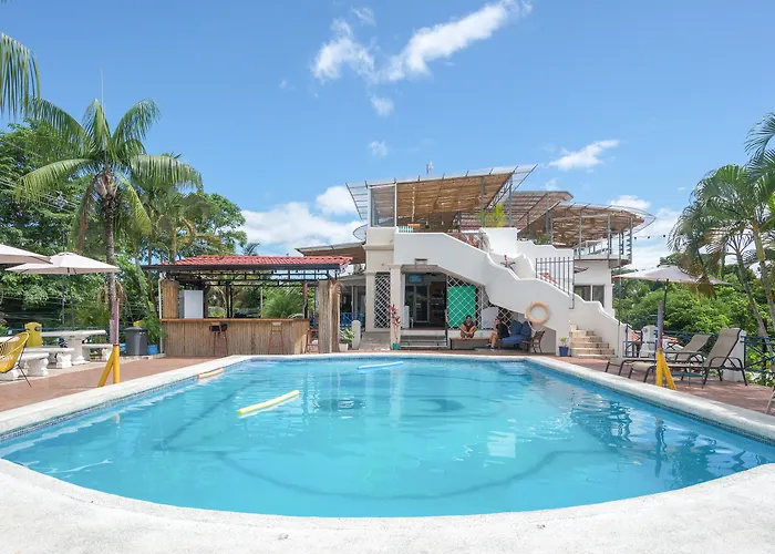 Hotel Selina Manuel Antonio Quepos