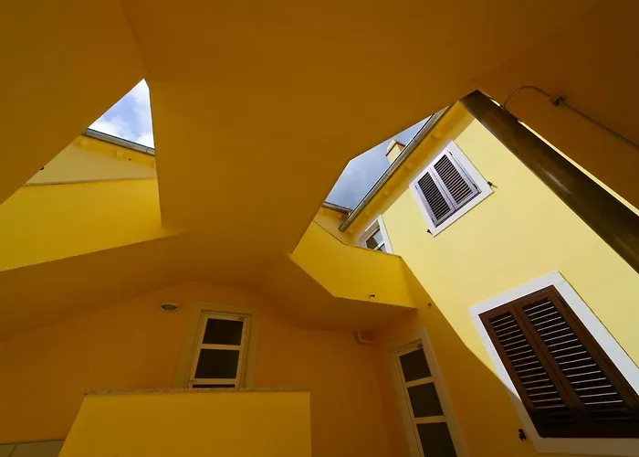 Apartments By The Sea Nerezine, Losinj - 15778