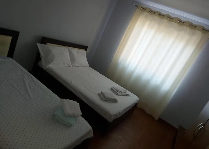 Holiday Home 1-Bedroom Flat, Near The Town Centre. Sarandë