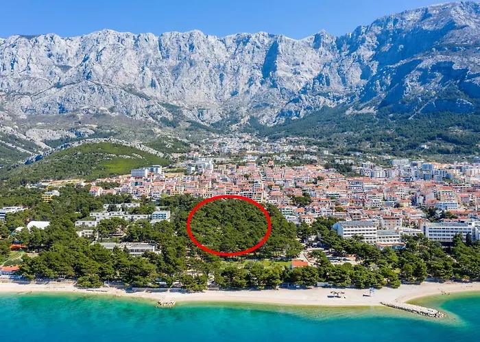 Apartments By The Sea Makarska - 19558
