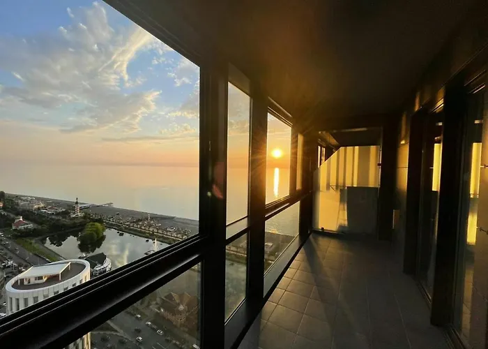 Alliance Palace Vip Sea View Batumi