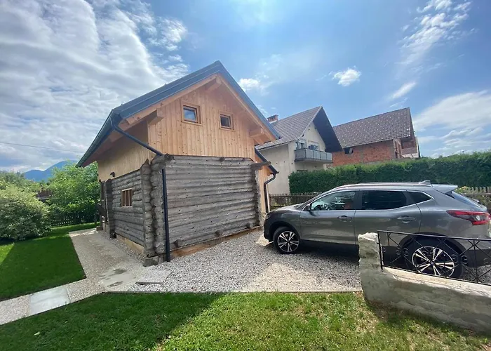 Chalet Sejalec Lesce 
