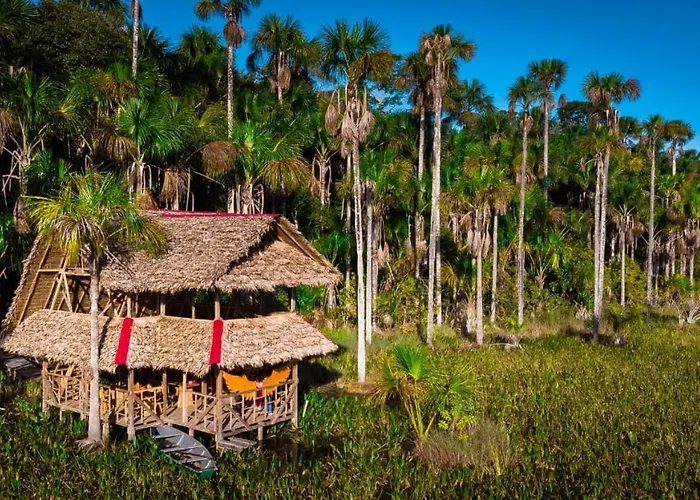 Pampa Hermosa Lake Resort Puerto Maldonado