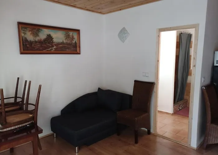 Na Cervene Louce 4 - Economy Class Cheb