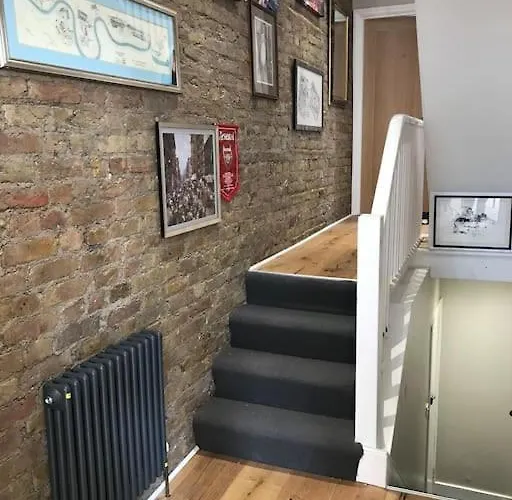 Ferienwohnung Elegant 3Bed Crouchend In Style With Roof Terrace London