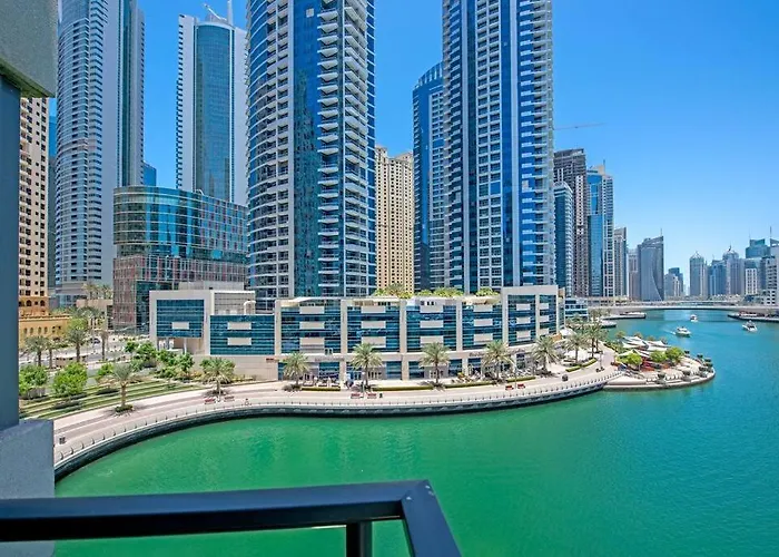 Ferienwohnung Astonishing 3Bdr In The Heart Of Dubai Marina