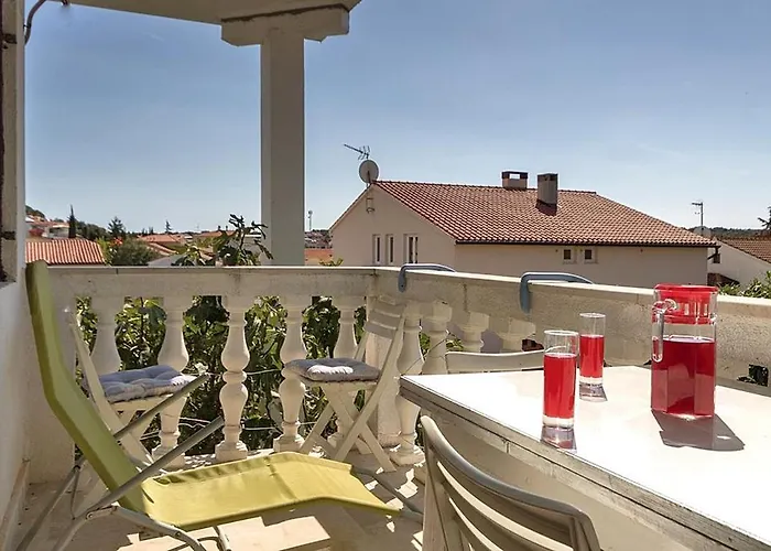 Apartment Pjescana Uvala 14564B Pula