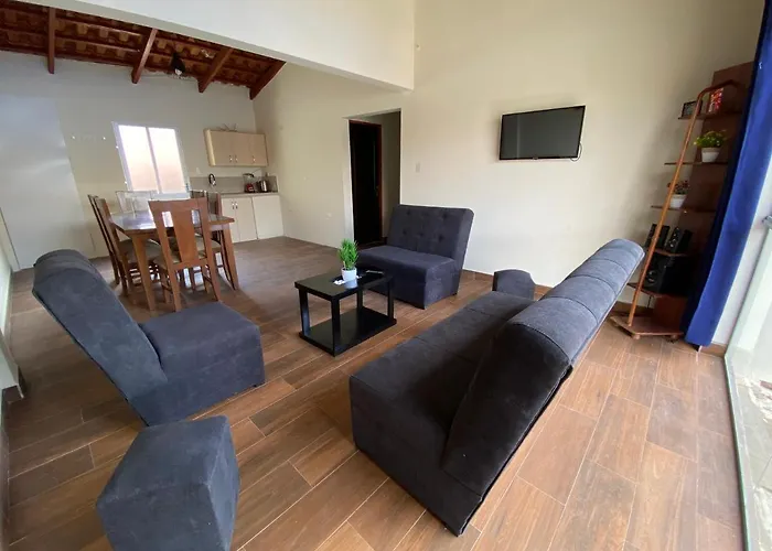 Ferienwohnung Agradable Departamento Con Estacionamiento Gratis Sucre