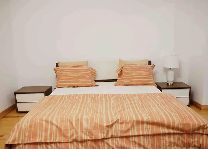 Lovely 3 Bedroom Apartment In Degla Maadi Kairo