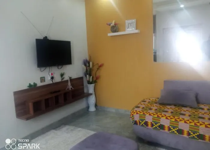 Impeccable Comfortable One Bed Apartment In Akkra