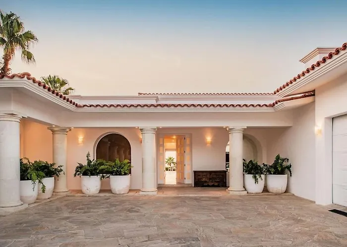 Stunning 6Bd Villa In Palmilla! Fully Staffed W Chauffeur And Yacht Included! San José del Cabo