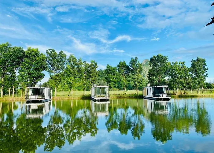 บ้านสวนคีรีวงศ์ Baansuan Khiriwong Boathouse Khao Yoi
