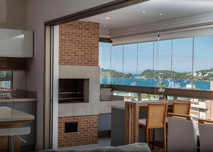 Punta Blu 102-3 - Apartamento De Alto Padrao Em Condominio Exclusivo, Quadra Poliesportiva - Piscina - Portaria 24H. Bombinhas