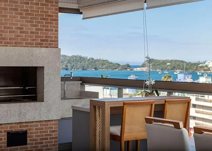 Punta Blu 102-3 - Apartamento De Alto Padrao Em Condominio Exclusivo, Quadra Poliesportiva - Piscina - Portaria 24H. Bombinhas